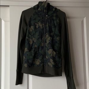 Lululemon zip up